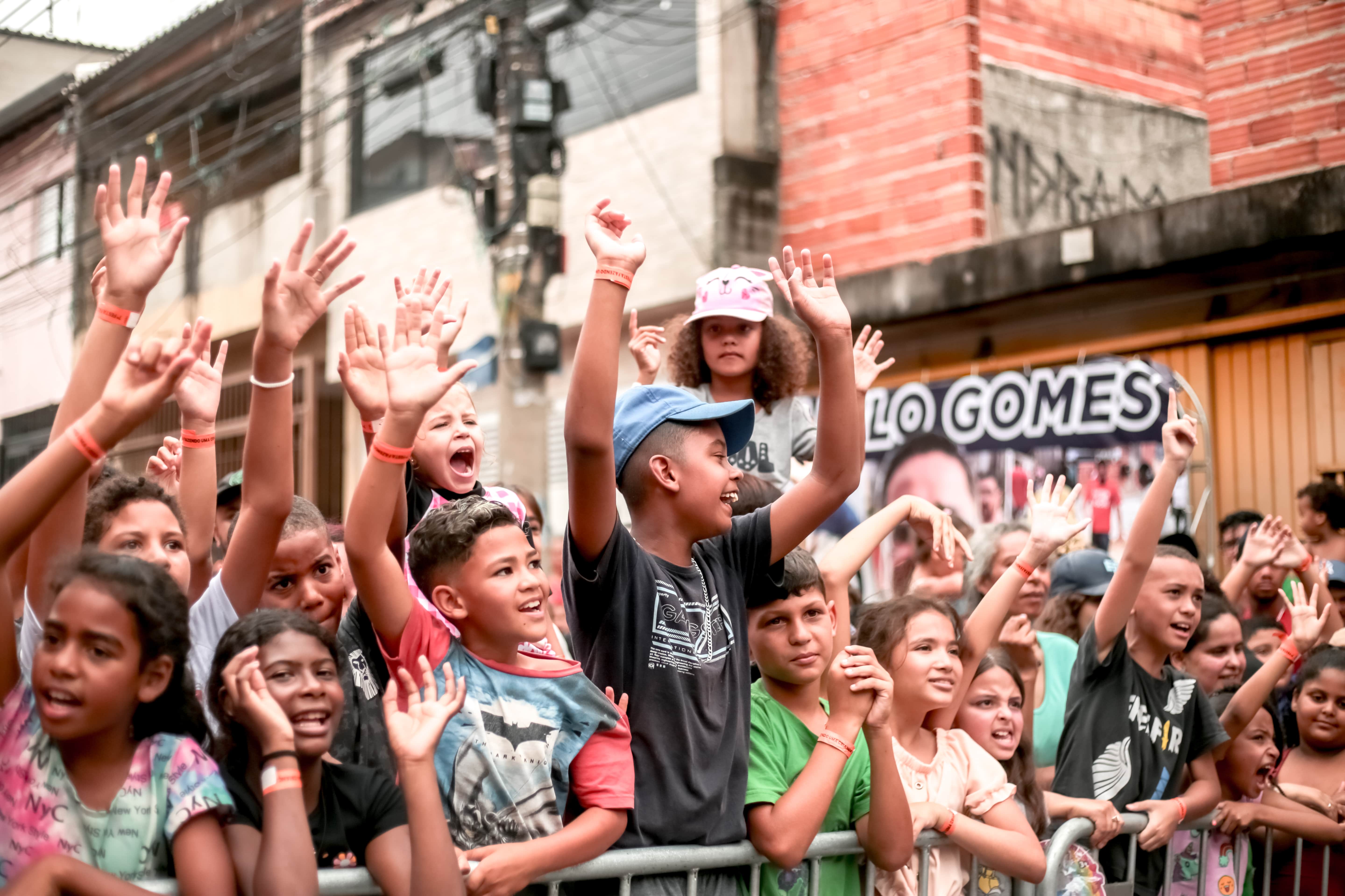 Festa Fazendo Uma Criança Feliz