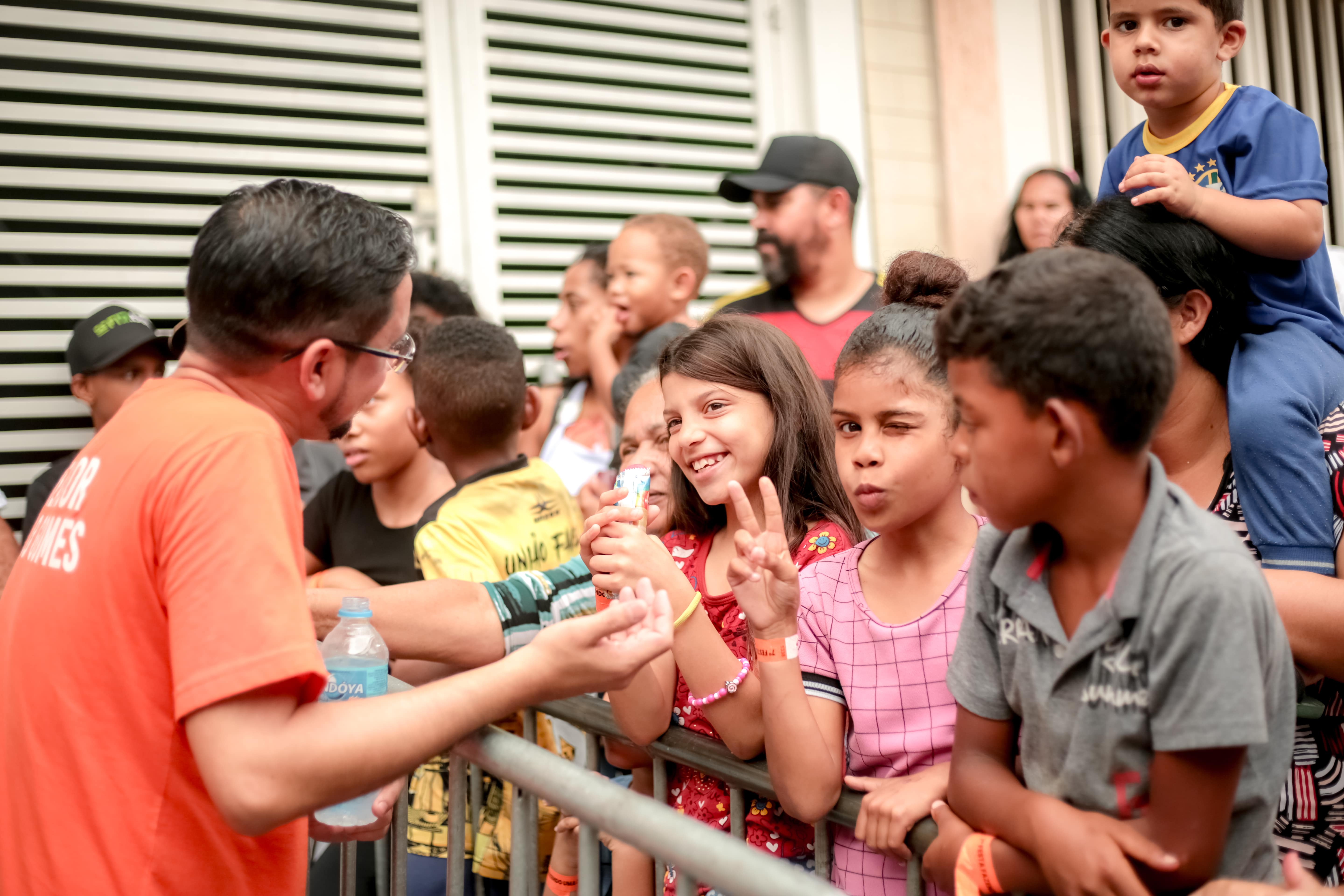 Festa Fazendo Uma Criança Feliz
